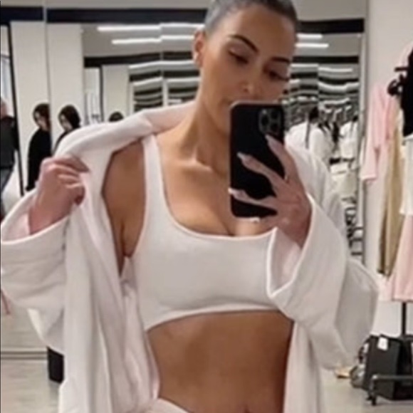 NWT Skims terry bra size small - Picture 4 of 5